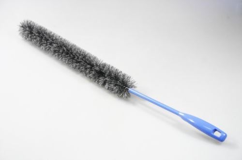 Brush for flat radiators